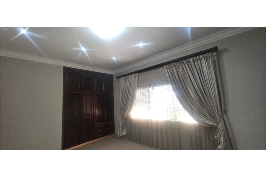 4 Bedroom Property for Sale in Hadison Park Northern Cape